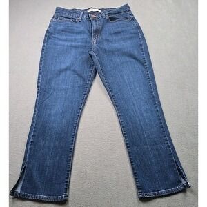 Signature by Levi Strauss Mid Rise Capri Jeans Women's Size 6 Stretch